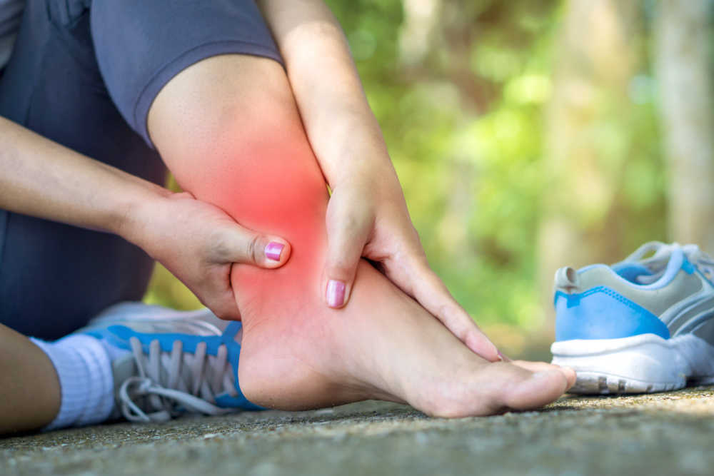 Why Am I Experiencing Ankle Pain With No injury? | Healthy Wellbeing