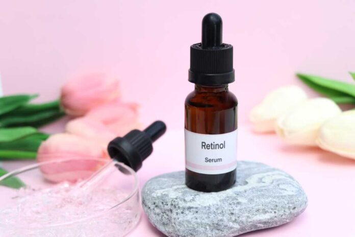 Retinol,In,A,Bottle,,Substances,Used,For,Treatment,Or,Medical