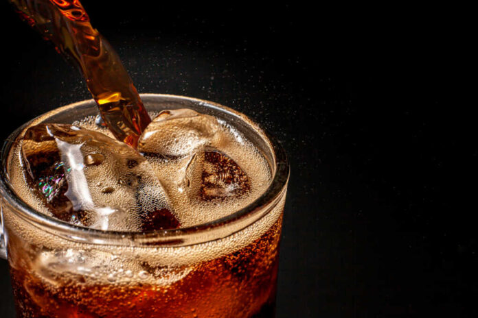 Fizz,Sparkling,Cola,Water,Refreshing,Bubbly,Soda,Pop,With,Ice